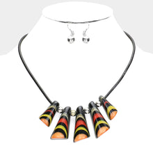 Load image into Gallery viewer, Multi Color Patterned Abstract Glitter Bead Necklace
